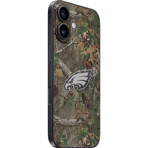 NFL Philadelphia Eagles Realtree Xtra Green Camo iPhone 16 Skin
