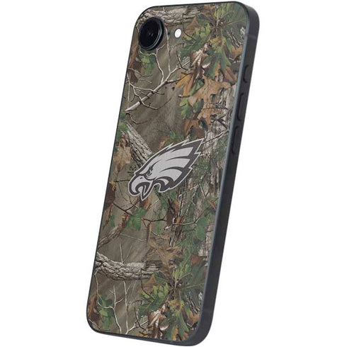 NFL Philadelphia Eagles Realtree Xtra Green Camo iPhone 16e Skin