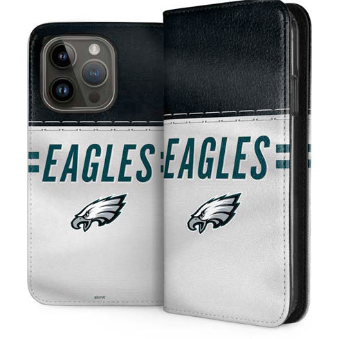 NFL Philadelphia Eagles White Striped iPhone 15 Pro Folio Case