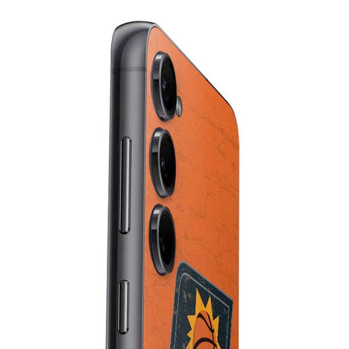 NBA Phoenix Suns Distressed Galaxy S25 Skin