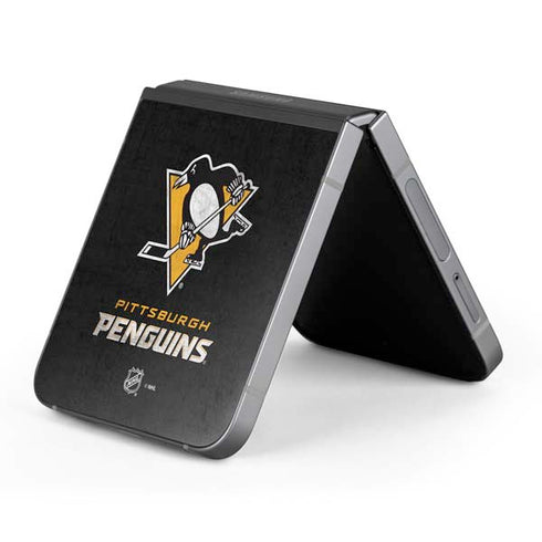 NHL Pittsburgh Penguins Distressed Galaxy Z Flip6 Skin