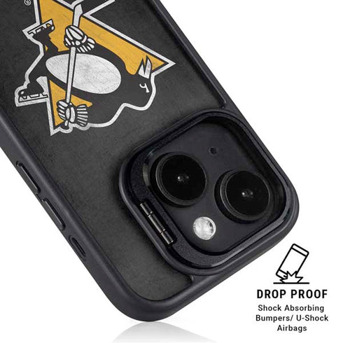 NHL Pittsburgh Penguins Distressed iPhone 14 Plus Kickstand Case