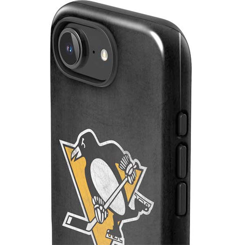 NHL Pittsburgh Penguins Distressed iPhone 16e Impact Case