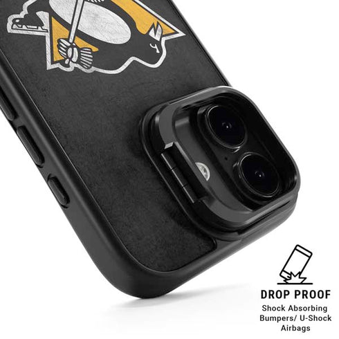 NHL Pittsburgh Penguins Distressed iPhone 17 Kickstand Case