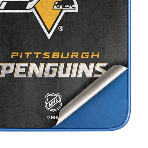 NHL Pittsburgh Penguins Distressed Moto G Play 4G (2024) Skin
