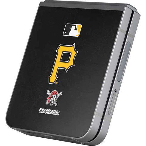 MLB Pittsburgh Pirates - Solid Distressed Galaxy Z Flip6 Skin
