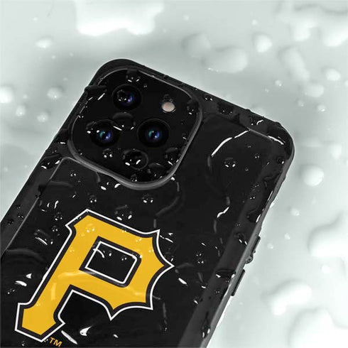 MLB Pittsburgh Pirates - Solid Distressed iPhone 15 Pro Waterproof Case
