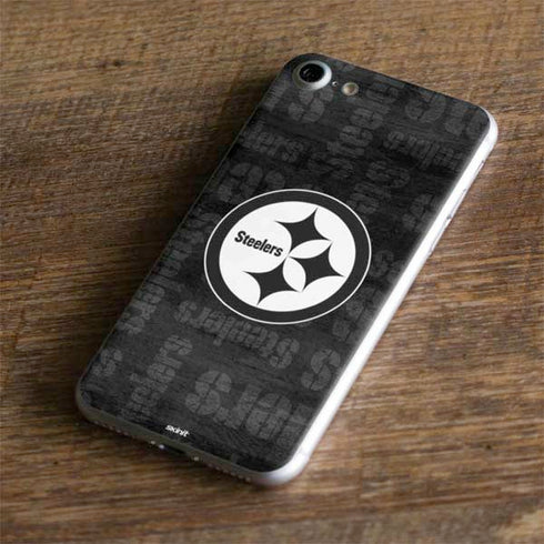 NFL Pittsburgh Steelers Black & White iPhone 8 Skin
