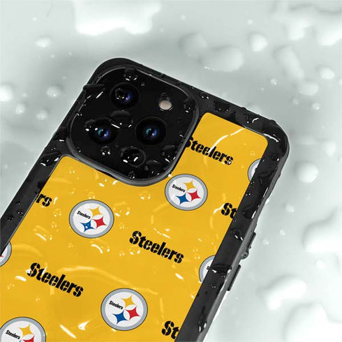 NFL Pittsburgh Steelers Blitz Series iPhone 15 Pro Waterproof Case