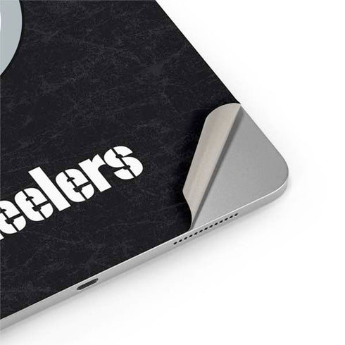 NFL Pittsburgh Steelers Distressed iPad Pro 13in M4 (2024) Skin