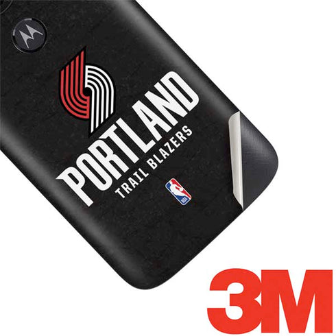 NBA Portland Trail Blazers Distressed Moto E5 Play Skin