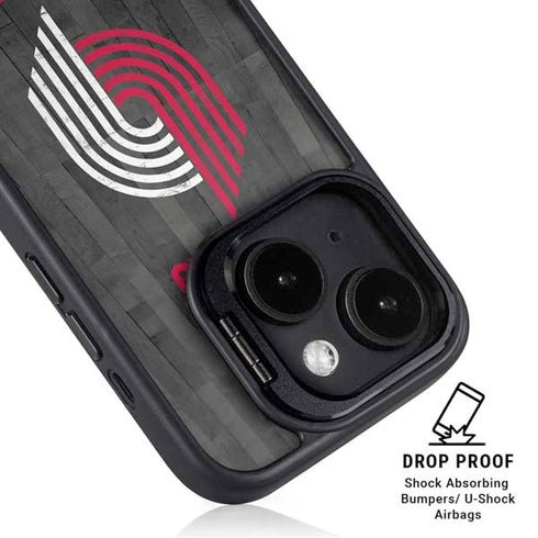 NBA Portland Trail Blazers Hardwood Classics iPhone 15 Plus Kickstand Case