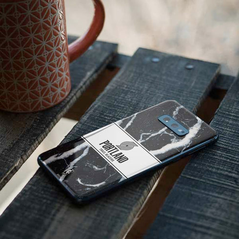 NBA Portland Trail Blazers Marble Galaxy S10e Skin