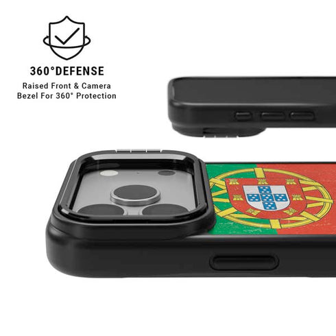 Portugal Flag Distressed iPhone 17 Pro Kickstand Case