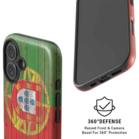 Portuguese Flag Dark Wood iPhone 16 Magsafe Impact Case