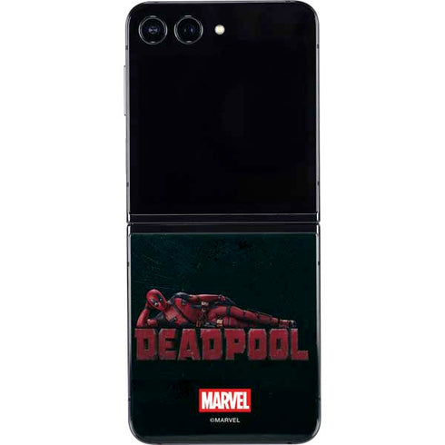 Marvel Deadpool Legacy Posing Deadpool Galaxy Z Flip5 5G Skin