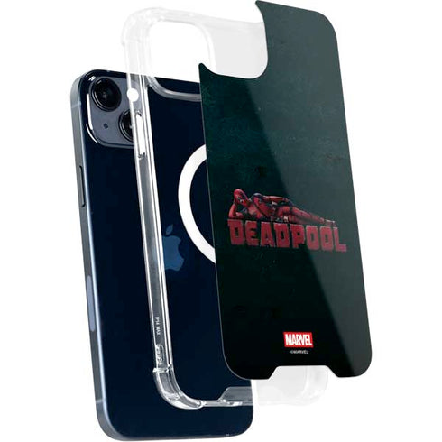 Marvel Deadpool Legacy Posing Deadpool iPhone 15 MagSafe Case