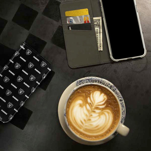 NFL Raiders Blitz Series iPhone 15 Plus Folio Case