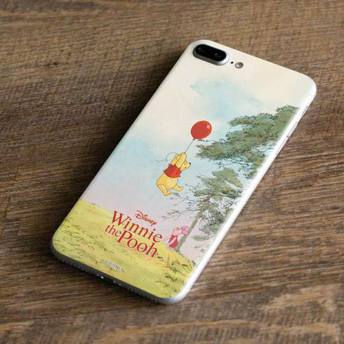 Disney Winnie the Pooh Red Ballon iPhone 8 Plus Skin