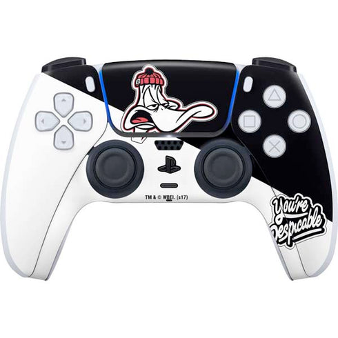 Looney Tunes Retro Daffy Duck PlayStation PS5 Skins