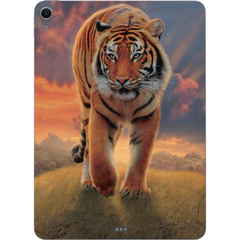 Rising Tiger by Vincent Hie Apple iPad Air Skin