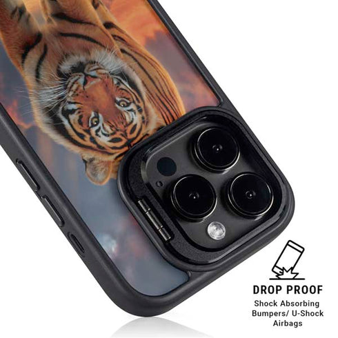 Rising Tiger by Vincent Hie iPhone 15 Pro Max Kickstand Case