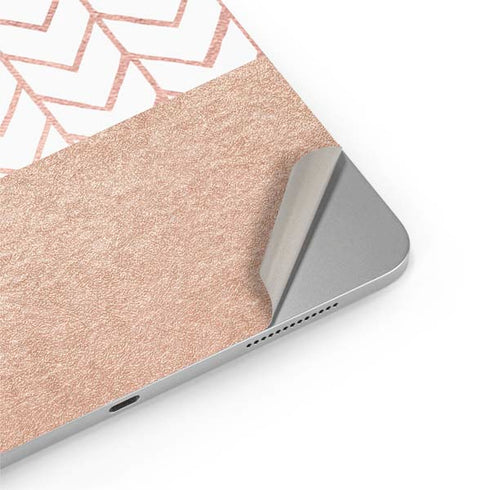 Rose Gold Herringbone iPad Pro 13in M4 (2024) Skin