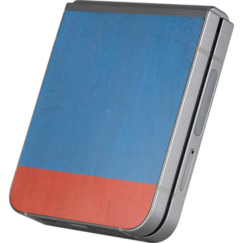 Russian Flag Distressed Galaxy Z Flip6 Skin