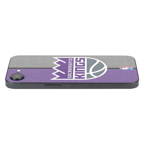 NBA Sacramento Kings Split Canvas iPhone 16e Skin