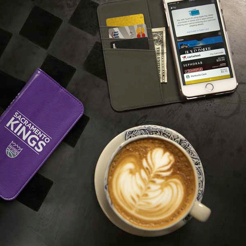 NBA Sacramento Kings Standard - Purple iPhone 7 Folio Case