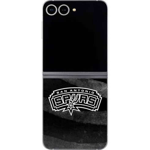 NBA San Antonio Spurs Black Animal Print Galaxy Z Flip6 Skin