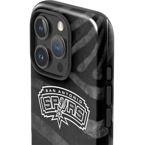 NBA San Antonio Spurs Black Animal Print iPhone 16 Pro Impact Case