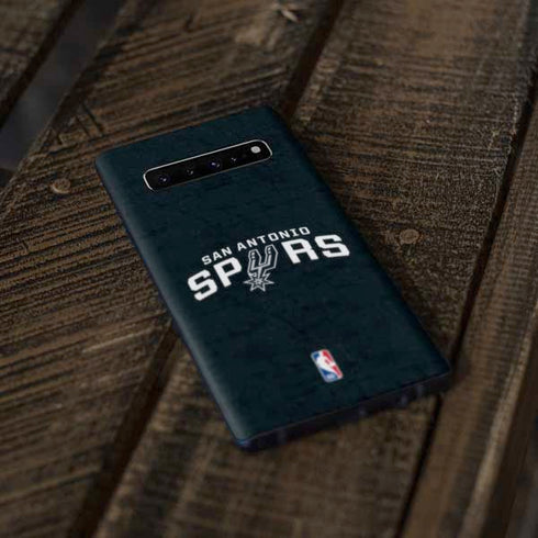 NBA San Antonio Spurs Distressed Galaxy S10 Plus Skin