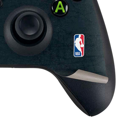 NBA San Antonio Spurs Distressed Xbox Series X Bundle Skin