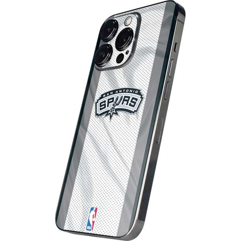 NBA San Antonio Spurs iPhone 16 Pro Skin