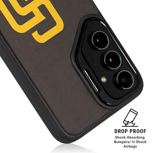 MLB San Diego Padres - Solid Distressed Galaxy S25 Kickstand Case