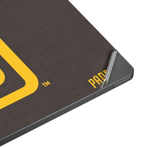 MLB San Diego Padres - Solid Distressed Surface Laptop 7 15in Skin