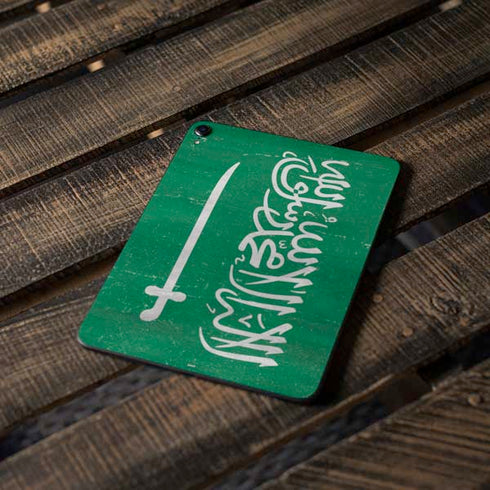 Saudi Arabia Flag Distressed Apple iPad Pro Skin