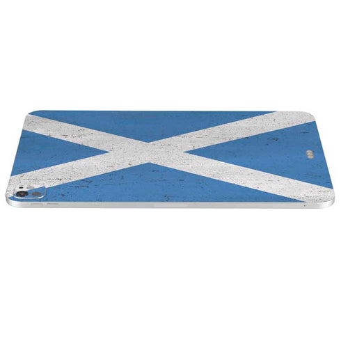 Scotland Flag Distressed iPad Pro 13in M4 (2024) Skin