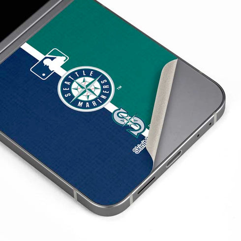 MLB Seattle Mariners Split Galaxy Z Flip6 Skin