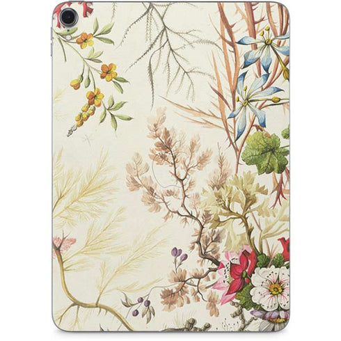 Seaweed on Silk Paper by William Kilburn Apple iPad Pro Skin