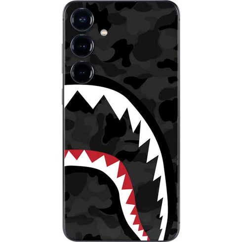 Shark Teeth Grey Street Camo Galaxy S24 Skin
