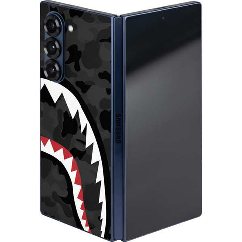 Shark Teeth Grey Street Camo Galaxy Z Fold6 Skin