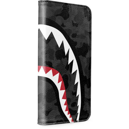 Shark Teeth Grey Street Camo iPhone 15 Pro Folio Case