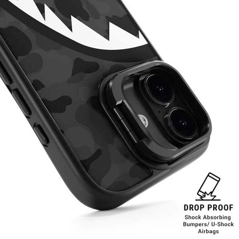 Shark Teeth Grey Street Camo iPhone 17 Kickstand Case