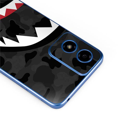 Shark Teeth Grey Street Camo Moto G Play 4G (2024) Skin