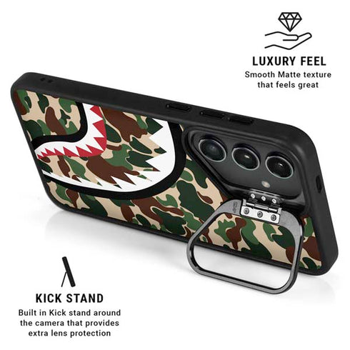 Shark Teeth Street Camo Galaxy S25 Kickstand Case