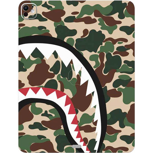 Shark Teeth Street Camo iPad Pro 13in M4 (2024) Skin