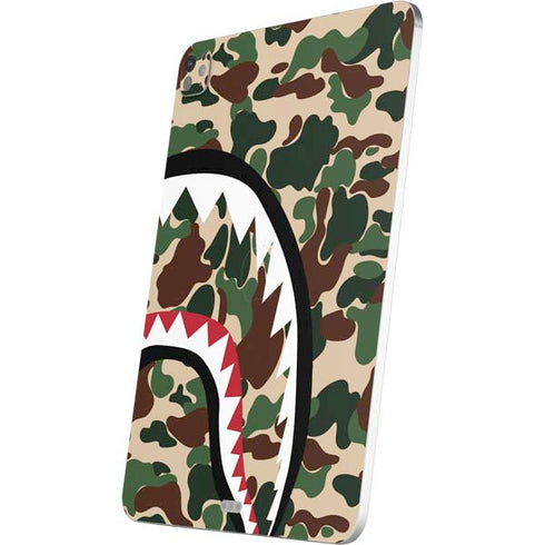 Shark Teeth Street Camo iPad Pro 13in M4 (2024) Skin
