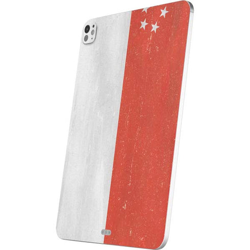 Singapore Flag Distressed iPad Pro 13in M4 (2024) Skin